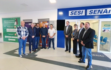 FIESC amplia atendimento em educação e saúde no litoral sul catarinense