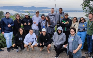 Escola S promove caminhada cultural em Florianópolis 