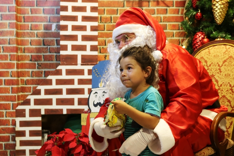 FIESC distribui brinquedos a crianças atingidas pelas chuvas em Rio do Sul e Taió