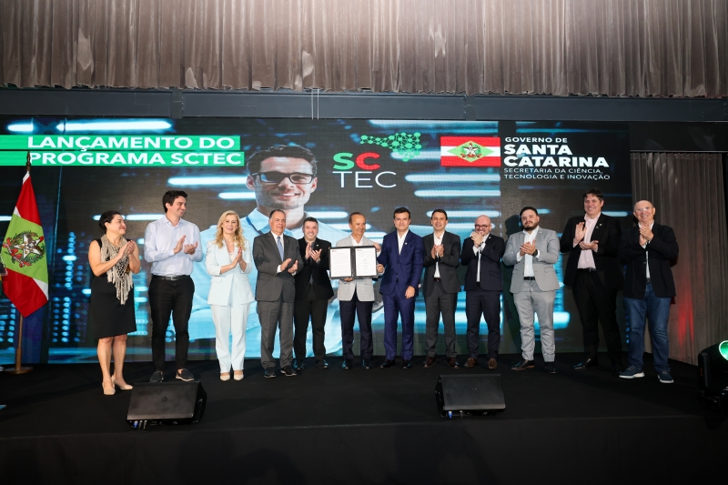 Governo do Estado oferece 155 mil vagas gratuitas em cursos de tecnologia e IA